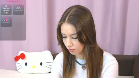 Snapshot of ellie_miller_ chatting on 28, 6, 2026 ellie online show from 28, 6, 2026