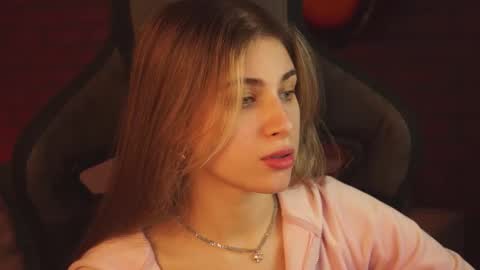 elliecutes online show from 21, 2, 2025