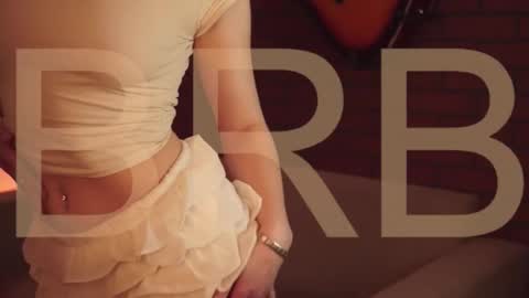 elliecutes online show from 5, 10, 2025