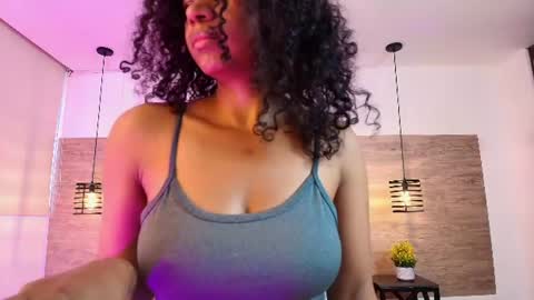 elliee_alves online show from 26, 6, 2026