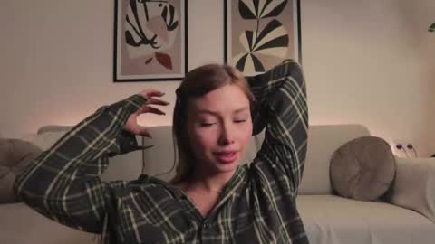 Snapshot of elliemore chatting on 4, 10, 2025 Elizabeth or you can call me Ellie online show from 4, 10, 2025