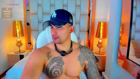 E L L I O T    V E L E Z online show from 3, 2, 2026