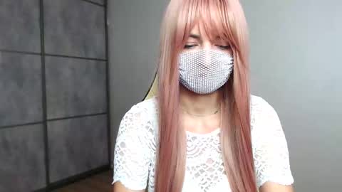 Snapshot of ellisnikki chatting on 15, 12, 2025 EllisNikki online show from 15, 12, 2025