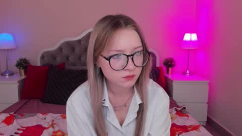 elliup online show from 24, 9, 2025