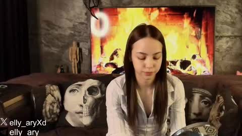 Snapshot of elly_ary chatting on 27, 2, 2026 elly_ary online show from 27, 2, 2026