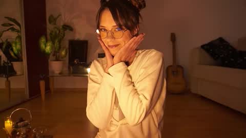 Art Place online show from 1, 10, 2025