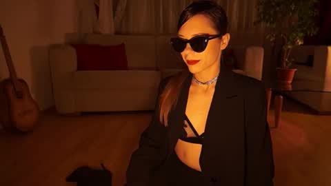 Art Place online show from 22, 11, 2025