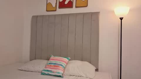 Snapshot of elly_g chatting on 10, 2, 2026 elly online show from 10, 2, 2026