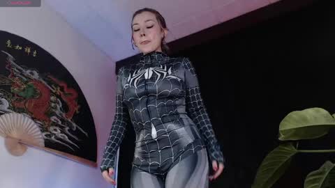 Emy Castro online show from 1, 6, 2026
