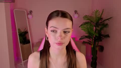 Snapshot of ellya_me chatting on 7, 1, 2026 Ellya online show from 7, 1, 2026