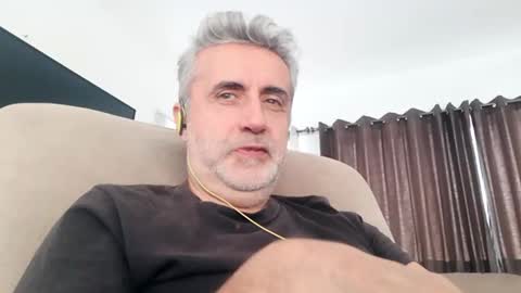 Snapshot of elmejorfvb2 chatting on 10, 1, 2025 fer online show from 10, 1, 2025