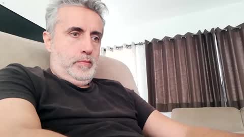 Snapshot of elmejorfvb2 chatting on 12, 1, 2025 fer online show from 12, 1, 2025