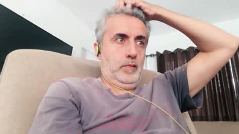 Snapshot of elmejorfvb2 chatting on 1, 2, 2025 fer online show from 1, 2, 2025