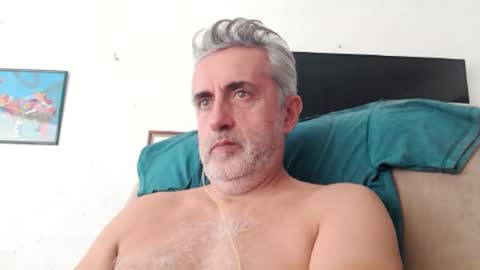 Snapshot of elmejorfvb2 chatting on 3, 2, 2025 fer online show from 3, 2, 2025