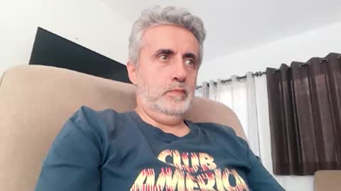 Snapshot of elmejorfvb2 chatting on 21, 11, 2025 fer online show from 21, 11, 2025