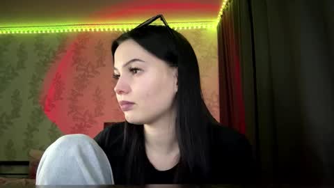 Snapshot of elmermelendes chatting on 3, 2, 2026 Tiny online show from 3, 2, 2026