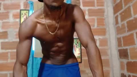 Snapshot of elmiltonnjakee chatting on 23, 6, 2026 elmiltonnjakee online show from 23, 6, 2026