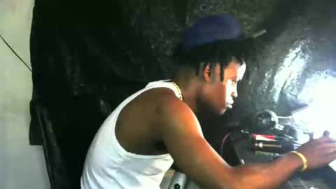 EL NIIGGGAA  21                                                                  EL NIGGA  21 online show from 15, 12, 2024