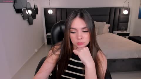 ELOISA OLIVERO online show from 24, 2, 2025