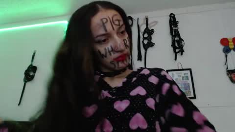 Chelsea  Please help me to reach 100 thumbs up online show from 14, 1, 2025