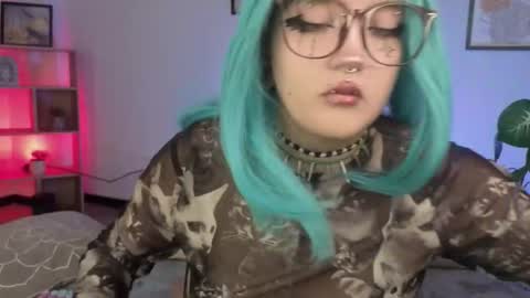 Eloise  . online show from 26, 11, 2025