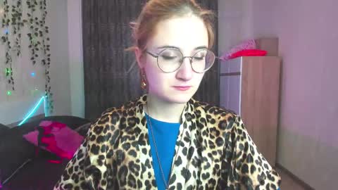 Snapshot of elsa_hot_here chatting on 14, 1, 2025 Elsa online show from 14, 1, 2025