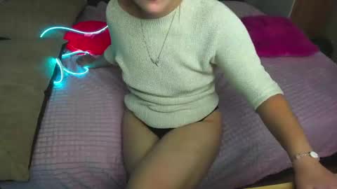 Snapshot of elsa_hot_here chatting on 18, 2, 2025 Elsa online show from 18, 2, 2025