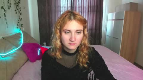 Snapshot of elsa_hot_here chatting on 19, 2, 2025 Elsa online show from 19, 2, 2025