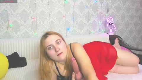 Snapshot of elsa_hot_here chatting on 1, 3, 2025 Elsa online show from 1, 3, 2025