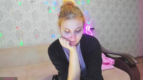 Snapshot of elsa_hot_here chatting on 12, 3, 2025 Elsa online show from 12, 3, 2025
