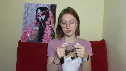 Snapshot of elsaangel chatting on 2, 2, 2025 elsaangel online show from 2, 2, 2025