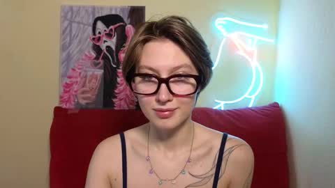 Snapshot of elsaangel chatting on 25, 11, 2025 elsaangel online show from 25, 11, 2025