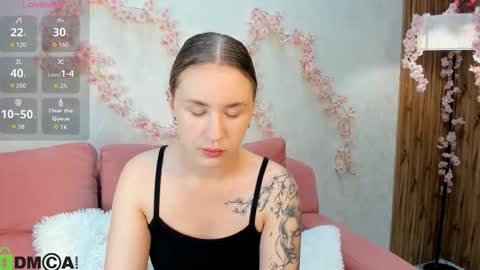 Snapshot of elsie_cutties chatting on 1, 10, 2025 Elsie online show from 1, 10, 2025