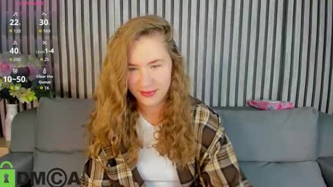 Snapshot of elsie_cutties chatting on 10, 10, 2025 Elsie online show from 10, 10, 2025