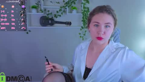 Snapshot of elsie_cutties chatting on 11, 11, 2025 Elsie online show from 11, 11, 2025