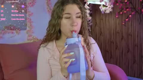 Snapshot of elsie_cutties chatting on 21, 11, 2025 Elsie online show from 21, 11, 2025