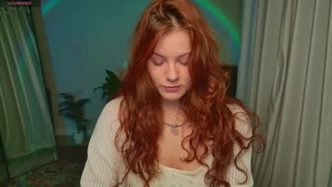 Snapshot of elsie_ginger chatting on 6, 11, 2025 Elsie online show from 6, 11, 2025