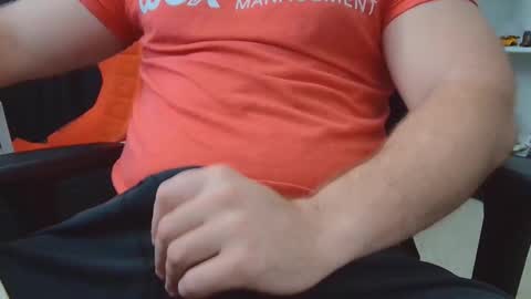 Snapshot of eltanke2206 chatting on 7, 11, 2025 alexgarg online show from 7, 11, 2025