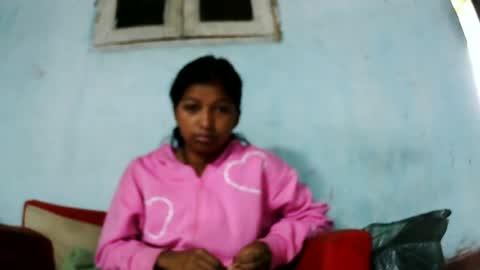 elynah195043 online show from 15, 6, 2026