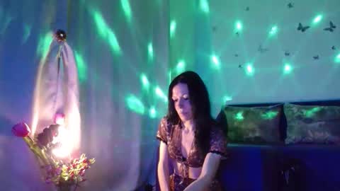 Elisa online show from 29, 3, 2026