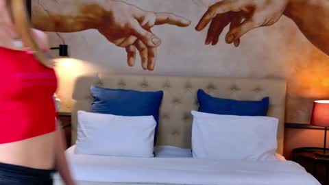 Snapshot of elza_hofffman chatting on 14, 9, 2025 Chloyka online show from 14, 9, 2025