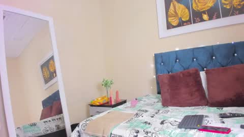 ema garcia  online show from 5, 1, 2025