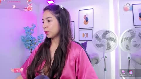 Snapshot of ema_louisx chatting on 12, 2, 2025 Ema louisx online show from 12, 2, 2025