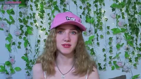 Snapshot of emacalim_ chatting on 9, 5, 2026 Emma online show from 9, 5, 2026