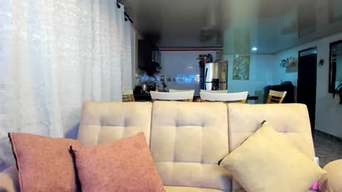EmyandSam online show from 18, 1, 2026
