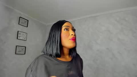 Snapshot of emattaylor chatting on 15, 12, 2025 . online show from 15, 12, 2025