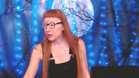 Snapshot of ember_starleena chatting on 21, 10, 2025 Ember Starleena online show from 21, 10, 2025