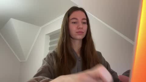 Snapshot of emberfamn chatting on 7, 1, 2026 Alina online show from 7, 1, 2026