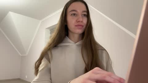 Snapshot of emberfamn chatting on 12, 1, 2026 Alina online show from 12, 1, 2026