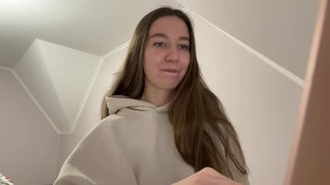 Snapshot of emberfamn chatting on 14, 1, 2026 Alina online show from 14, 1, 2026